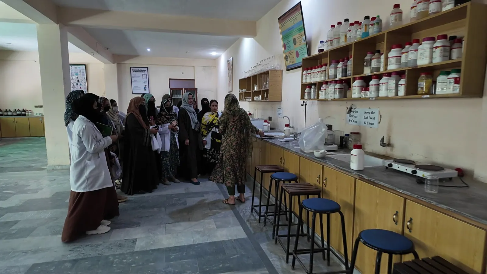 Pharmacy Lab 6